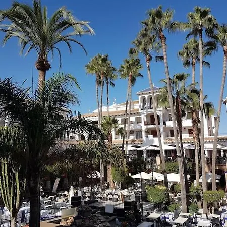 Holiday home 3 Bedroom Townhouse In Alicante, Orihuela