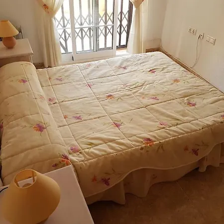 3 Bedroom Townhouse In Alicante, Orihuela Holiday home *